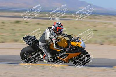 media/Sep-09-2023-SoCal Trackdays (Sat) [[6f49351c42]]/Turn 9 Inside (9am)/